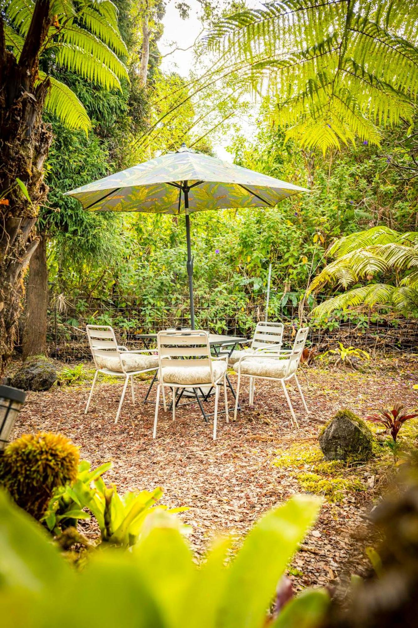 Volcano Inn Bed N Breakfast Exterior photo